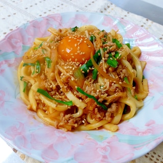 挽き肉とえのきの甘辛焼きうどん